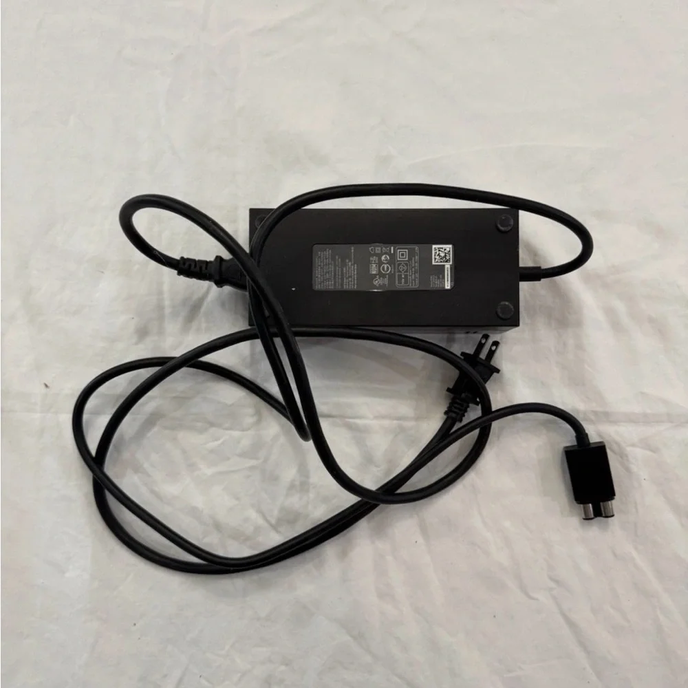 Compatible Replacement Power Charger Adapter 200-240V Xbox‎ One Untested